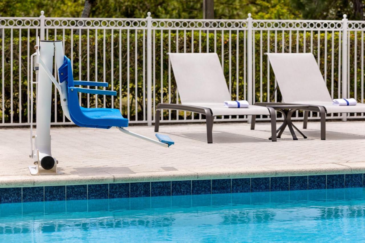 Holiday Inn Express Hotel & Suites Fort Pierce West By Ihg Buitenkant foto
