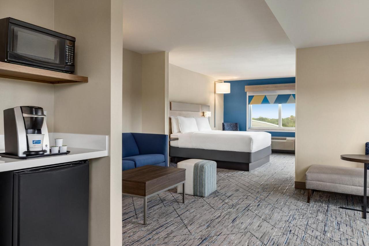 Holiday Inn Express Hotel & Suites Fort Pierce West By Ihg Buitenkant foto
