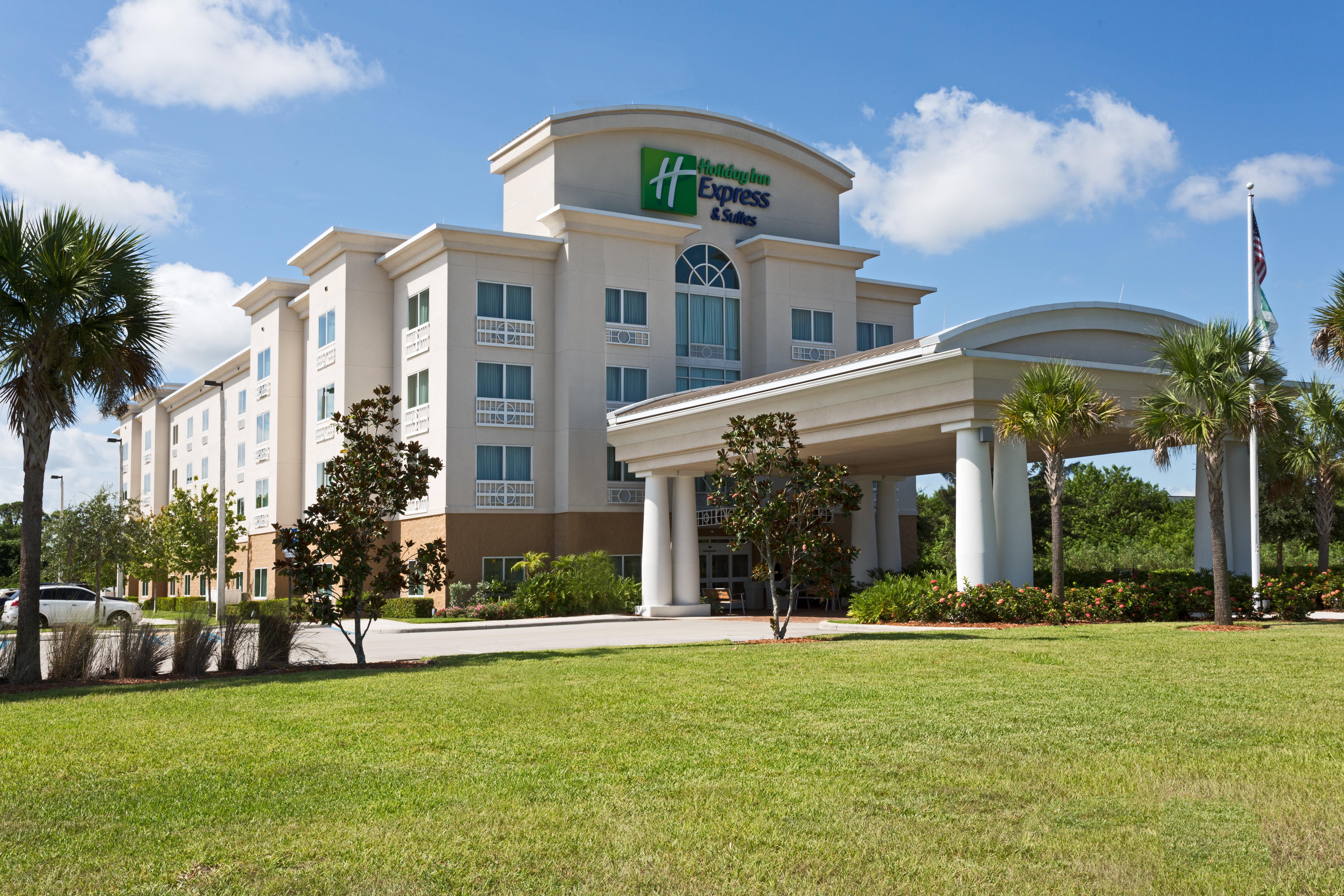 Holiday Inn Express Hotel & Suites Fort Pierce West By Ihg Buitenkant foto
