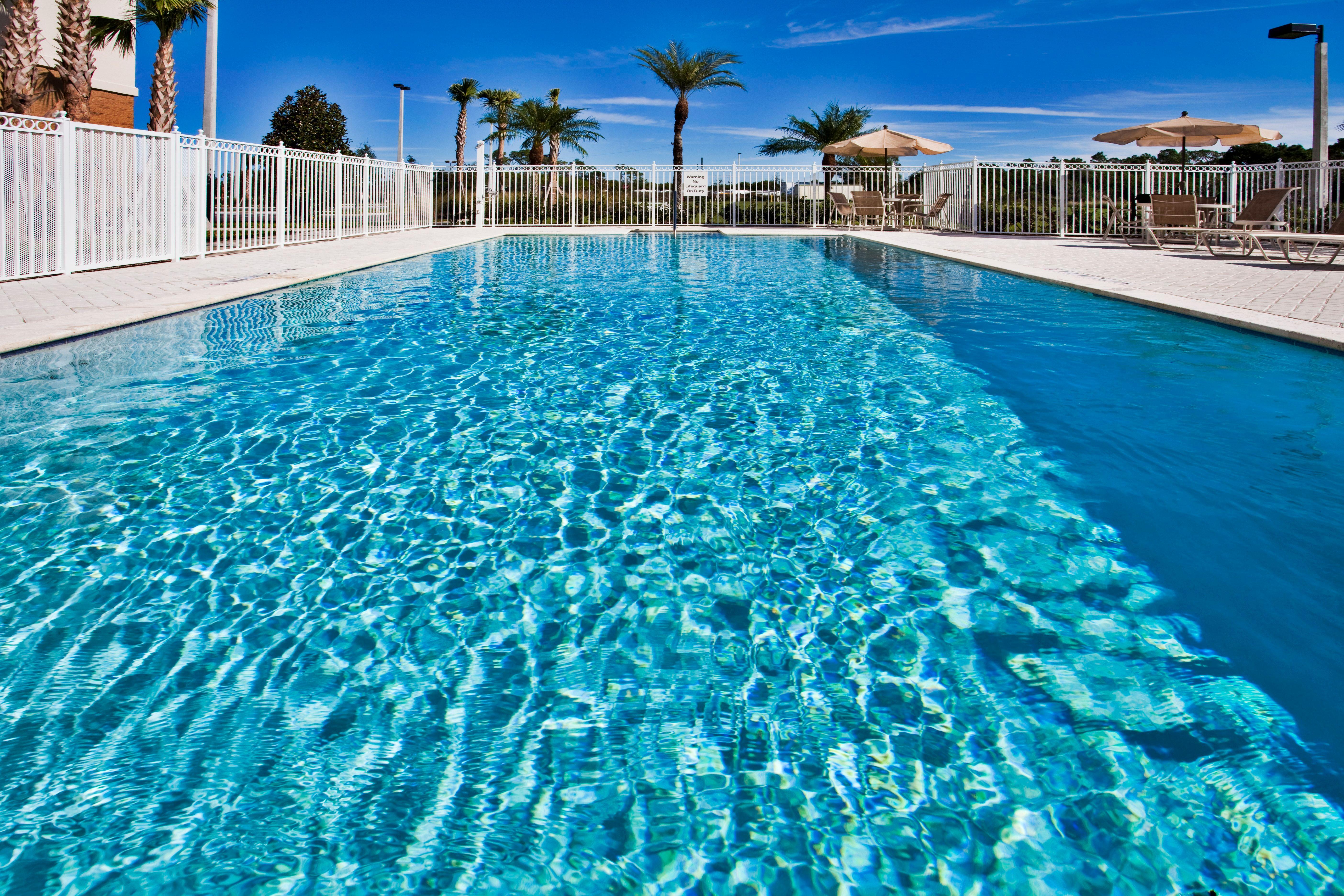 Holiday Inn Express Hotel & Suites Fort Pierce West By Ihg Buitenkant foto