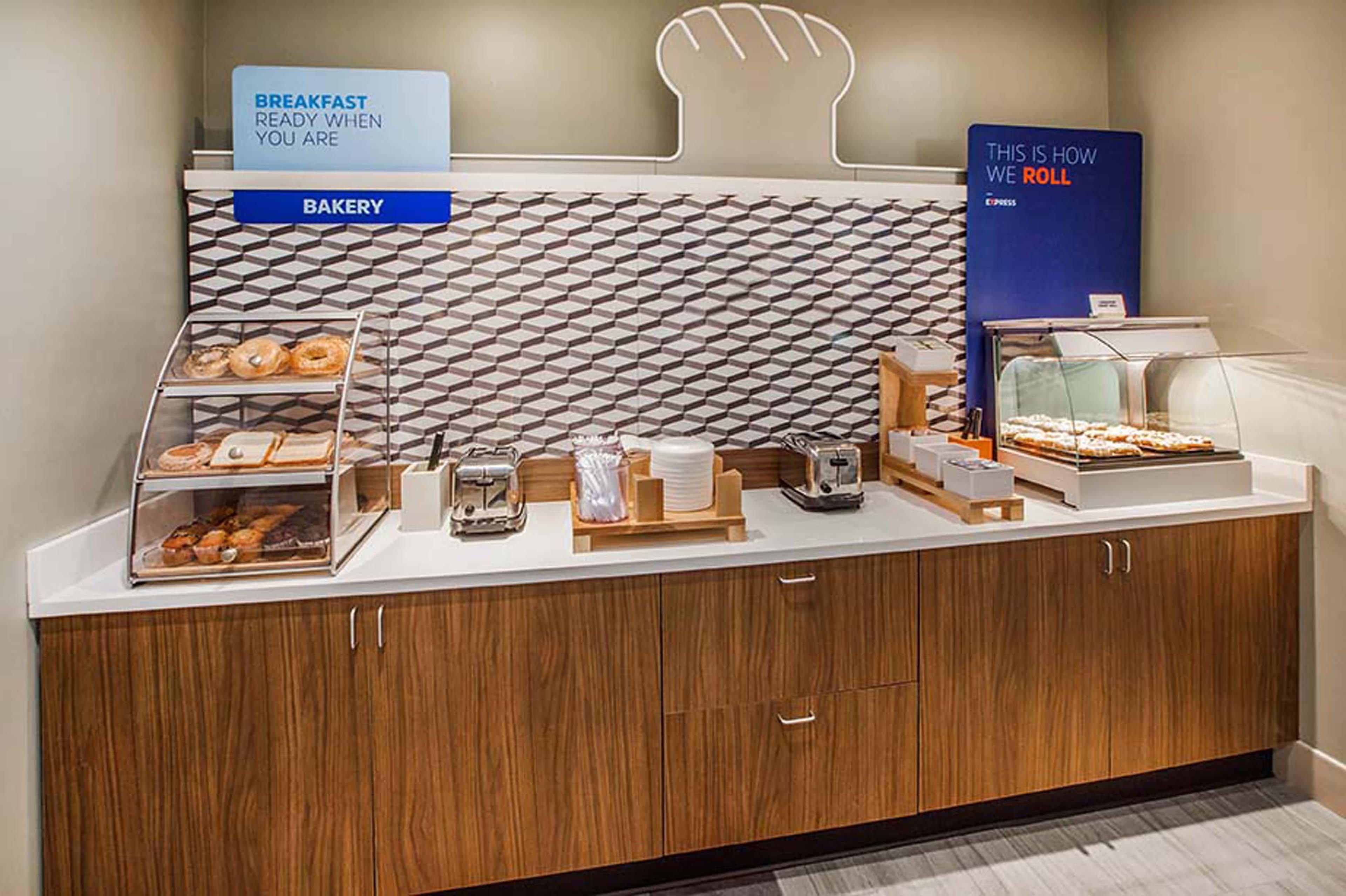 Holiday Inn Express Hotel & Suites Fort Pierce West By Ihg Buitenkant foto